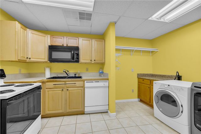 189 Beaver Lake Road, West Union, SC 29696