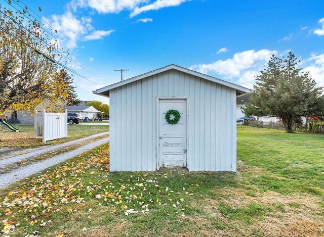 307 Douglas Street, Tipton, IN 46072