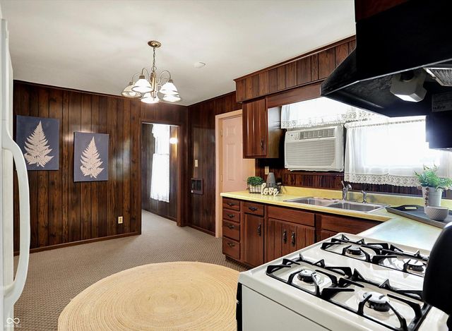 307 Douglas Street, Tipton, IN 46072