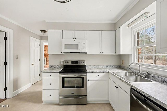 1305 Queen Anne NW Road, Wilson, NC 27896