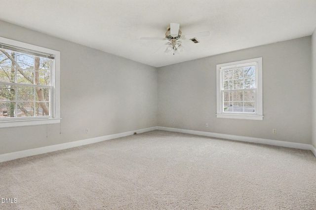 1305 Queen Anne NW Road, Wilson, NC 27896