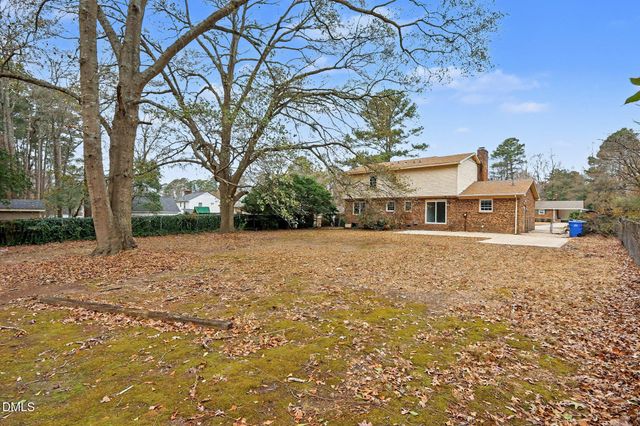 1305 Queen Anne NW Road, Wilson, NC 27896