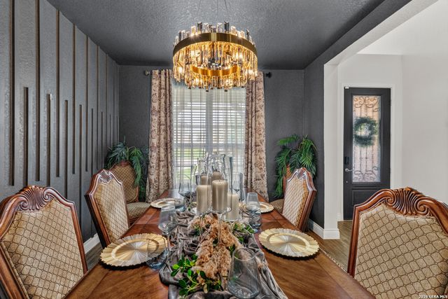 10747 Lone Ranger, San Antonio, TX 78254