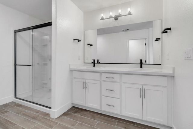 2125 Redding Way, Atwater, CA 95301