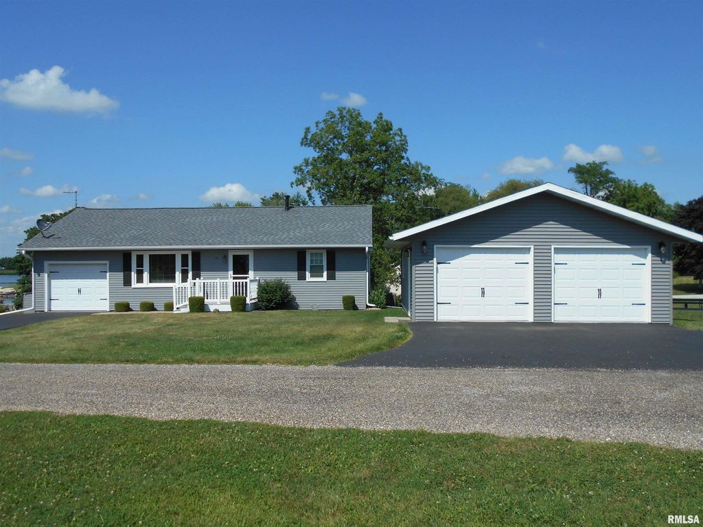 88 OAK Lane, Avon, IL 61415