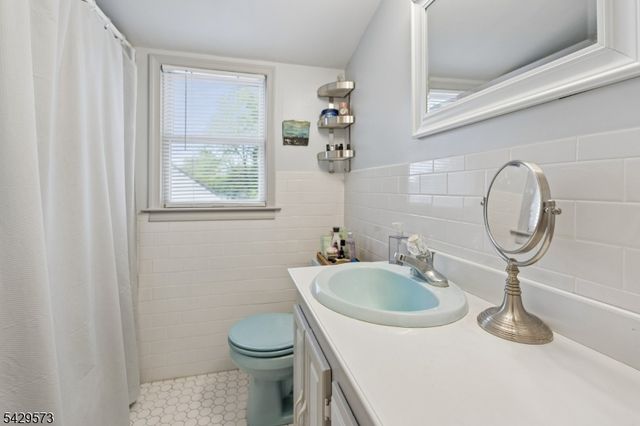 192 Elmwood Ave, Union Twp., NJ 07083