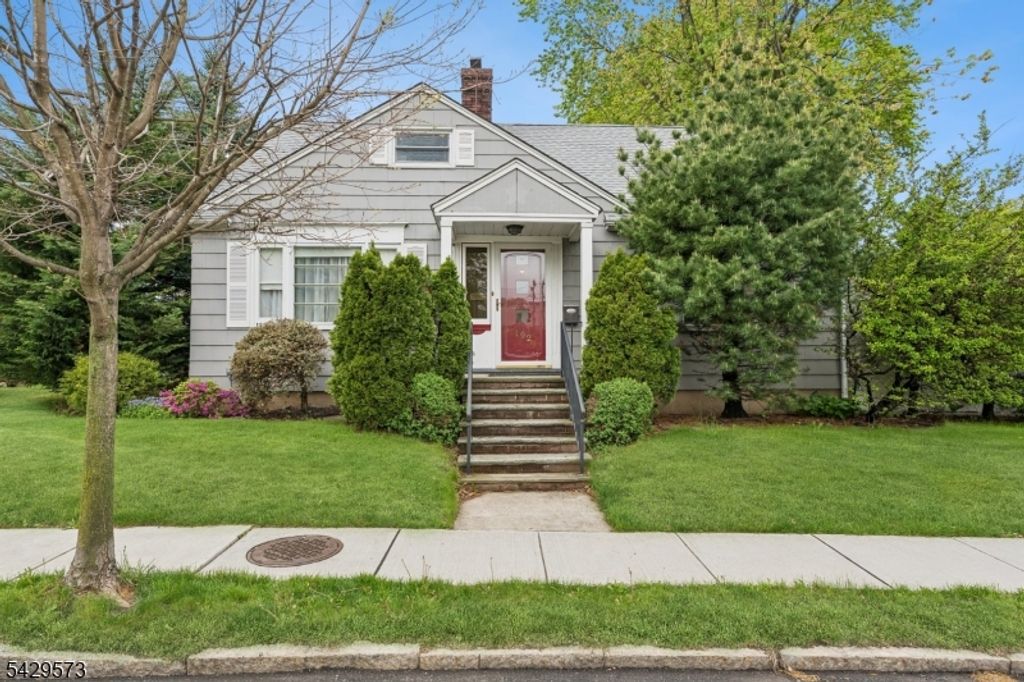 192 Elmwood Ave, Union Twp., NJ 07083