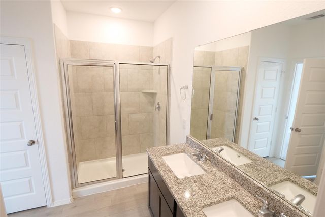 5719 Tabula Rasa Drive, Katy, TX 77493