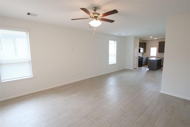 5719 Tabula Rasa Drive, Katy, TX 77493