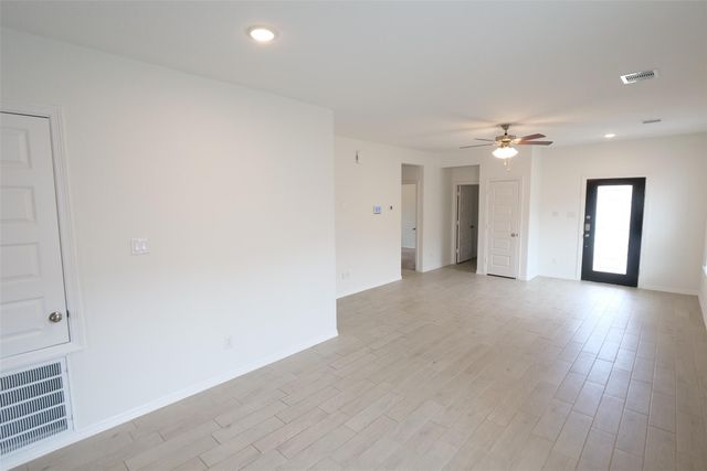5719 Tabula Rasa Drive, Katy, TX 77493
