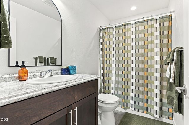 7920 Jacqueline Way, White City, OR 97503