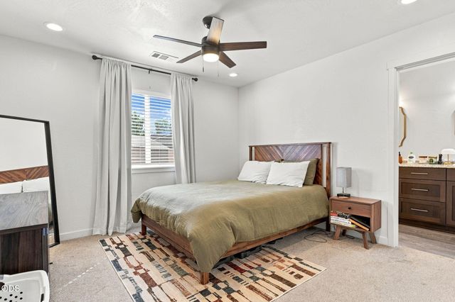 7920 Jacqueline Way, White City, OR 97503