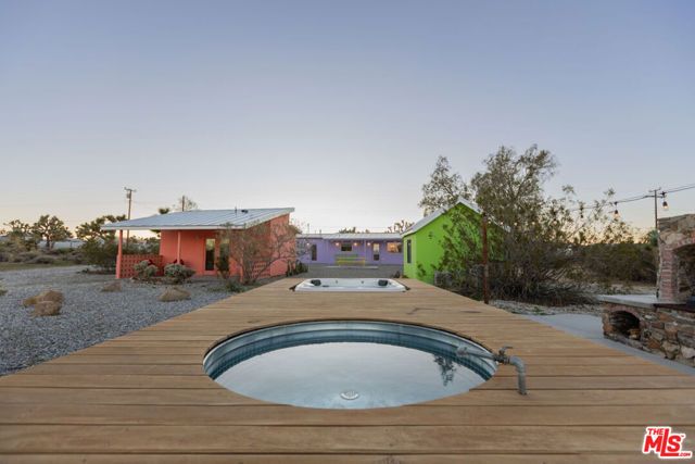 3925 Valley Vista Avenue, Yucca Valley, CA 92284