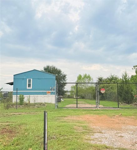 747 Road 5210, Cleveland, TX 77327