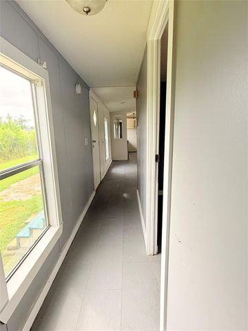 747 Road 5210, Cleveland, TX 77327