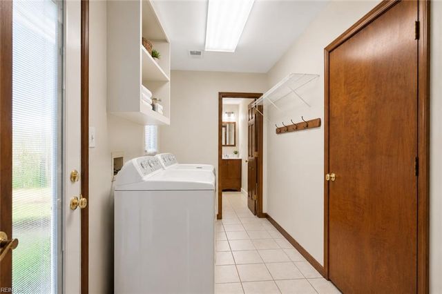1505 Hadley CT, Virginia Beach, VA 23456
