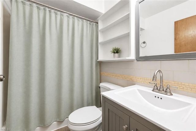 1505 Hadley CT, Virginia Beach, VA 23456