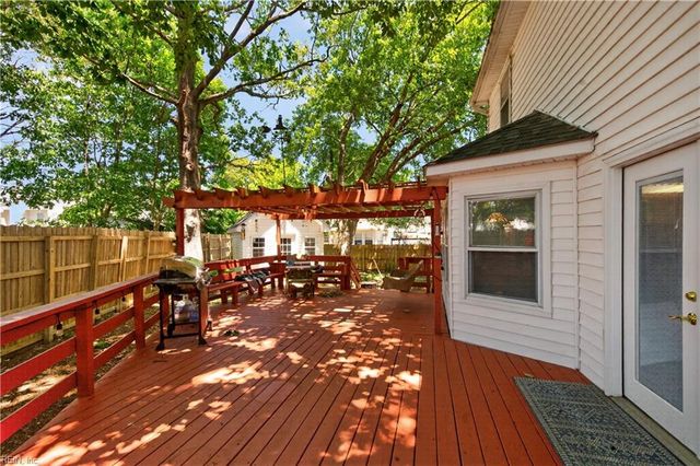 1505 Hadley CT, Virginia Beach, VA 23456