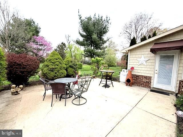 53 EDGELEA DR, Chambersburg, PA 17201