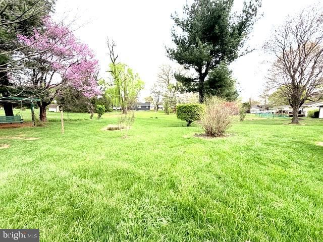 53 EDGELEA DR, Chambersburg, PA 17201