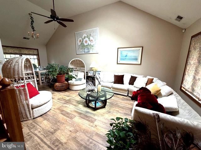 53 EDGELEA DR, Chambersburg, PA 17201