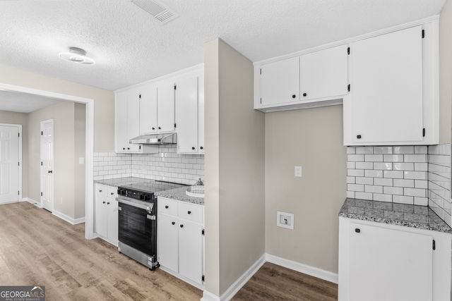 167 Erin Court, Byron, GA 31008