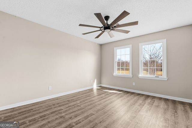 167 Erin Court, Byron, GA 31008