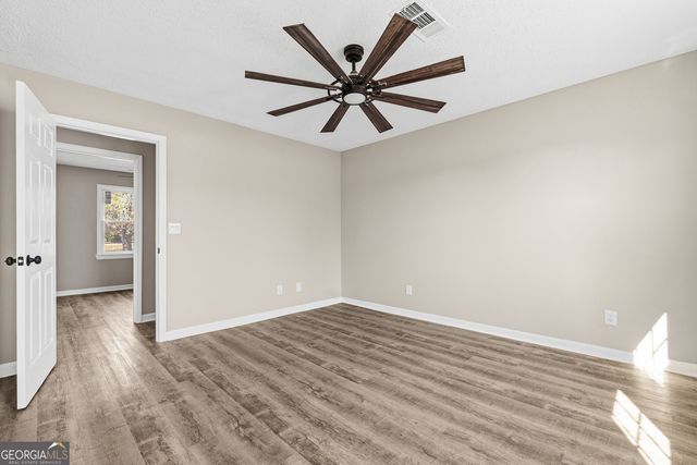 167 Erin Court, Byron, GA 31008