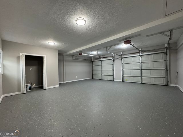 167 Erin Court, Byron, GA 31008