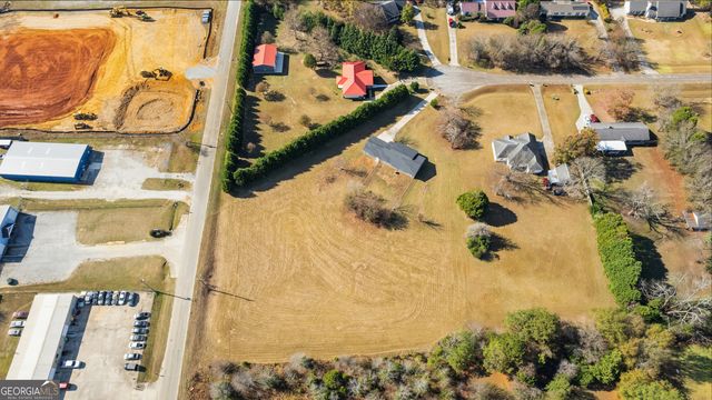 167 Erin Court, Byron, GA 31008