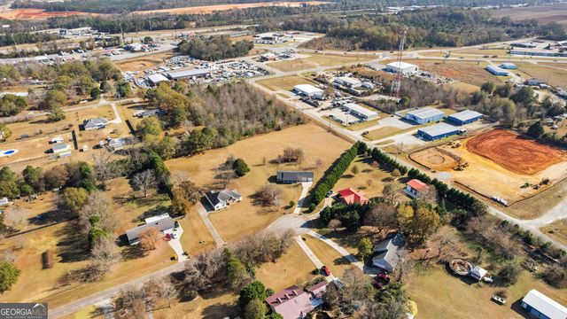 167 Erin Court, Byron, GA 31008