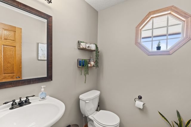 606 NW 17th Street, Ankeny, IA 50023