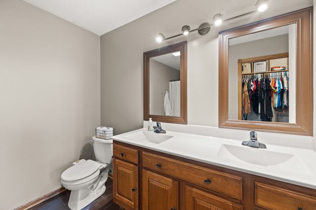 606 NW 17th Street, Ankeny, IA 50023