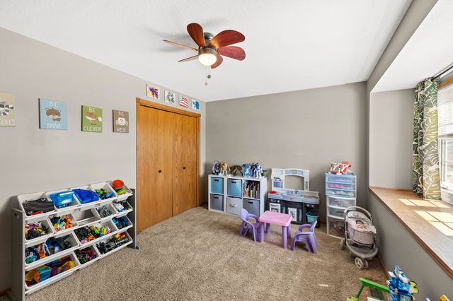 606 NW 17th Street, Ankeny, IA 50023