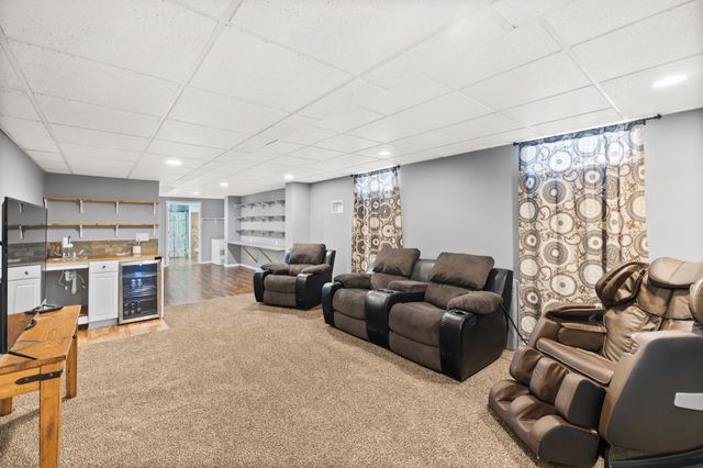 606 NW 17th Street, Ankeny, IA 50023