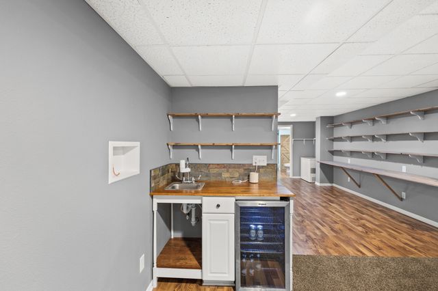 606 NW 17th Street, Ankeny, IA 50023