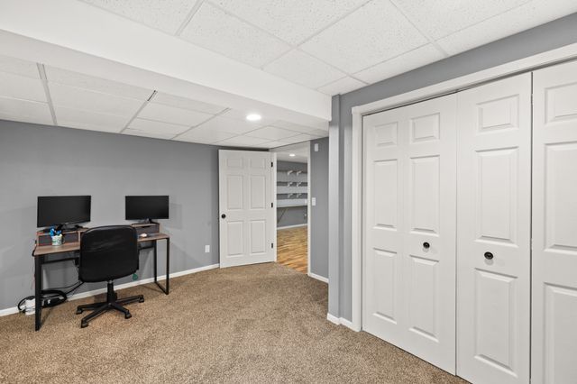 606 NW 17th Street, Ankeny, IA 50023