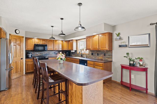 606 NW 17th Street, Ankeny, IA 50023