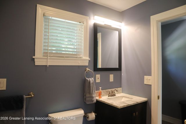 1220 W Hillsdale Street, Lansing, MI 48915