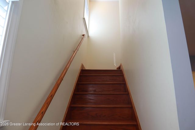 1220 W Hillsdale Street, Lansing, MI 48915