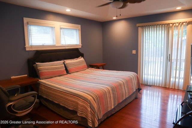 1220 W Hillsdale Street, Lansing, MI 48915