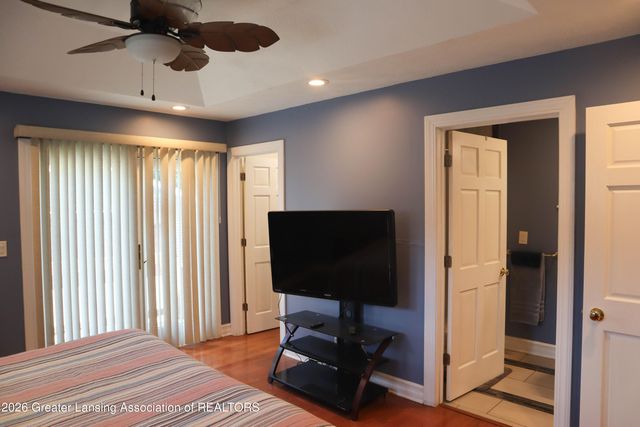 1220 W Hillsdale Street, Lansing, MI 48915