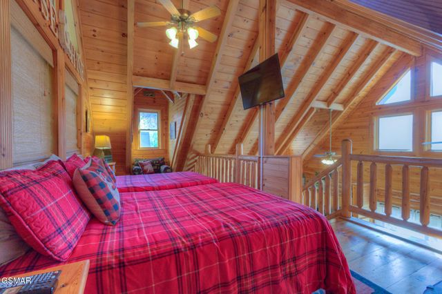 3139 Smoky Ridge Way, Sevierville, TN 37876