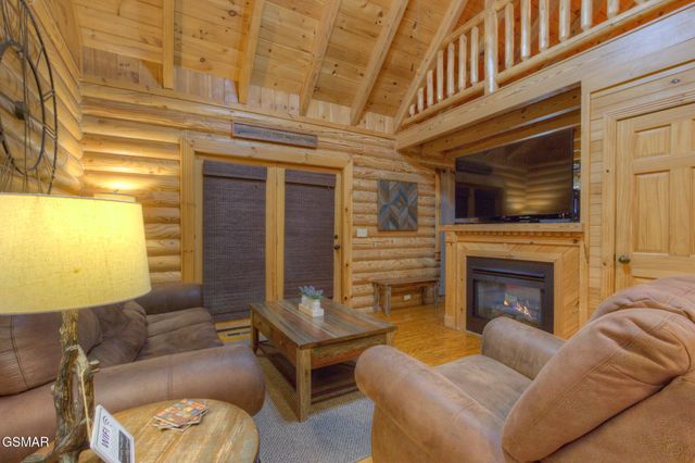 3139 Smoky Ridge Way, Sevierville, TN 37876