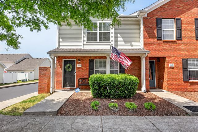 1011 Wolves Den Pl, Murfreesboro, TN 37128
