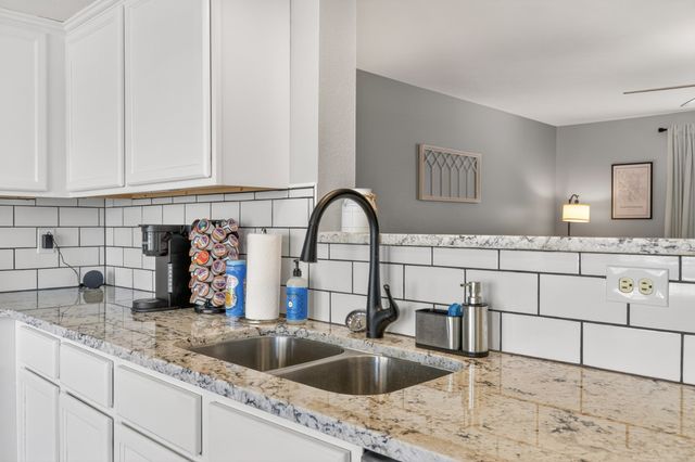 1011 Wolves Den Pl, Murfreesboro, TN 37128