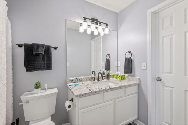 1011 Wolves Den Pl, Murfreesboro, TN 37128