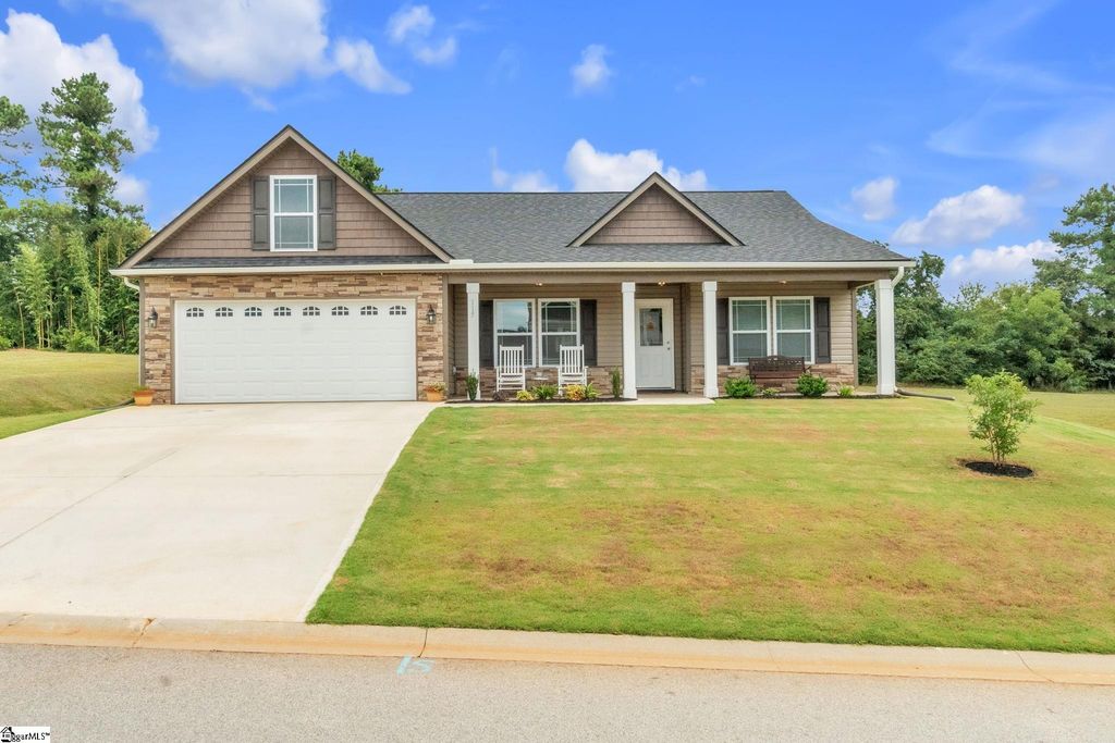 115 Steuer Place Drive, Gaffney, SC 29341