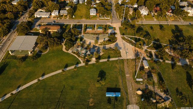 629 BURNET ST, San Antonio, TX 78202