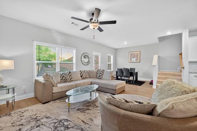 41 Station Overlook Way, Auburn, GA 30011